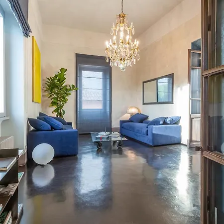 Iconic With Unique Colosseum View Apartment