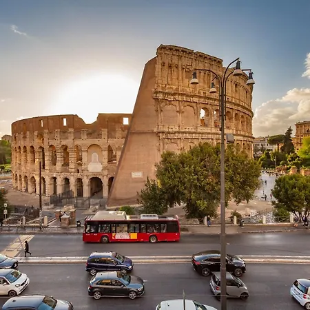 Apartment Iconic With Unique Colosseum View