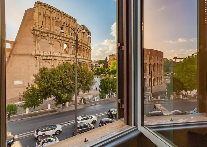 Iconic With Unique Colosseum View * Řím